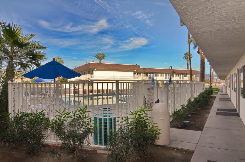 Motel 6-Indio, Ca - Palm Springs Ngoại thất bức ảnh