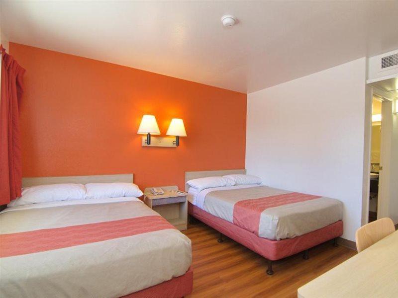 Motel 6-Indio, Ca - Palm Springs Ngoại thất bức ảnh