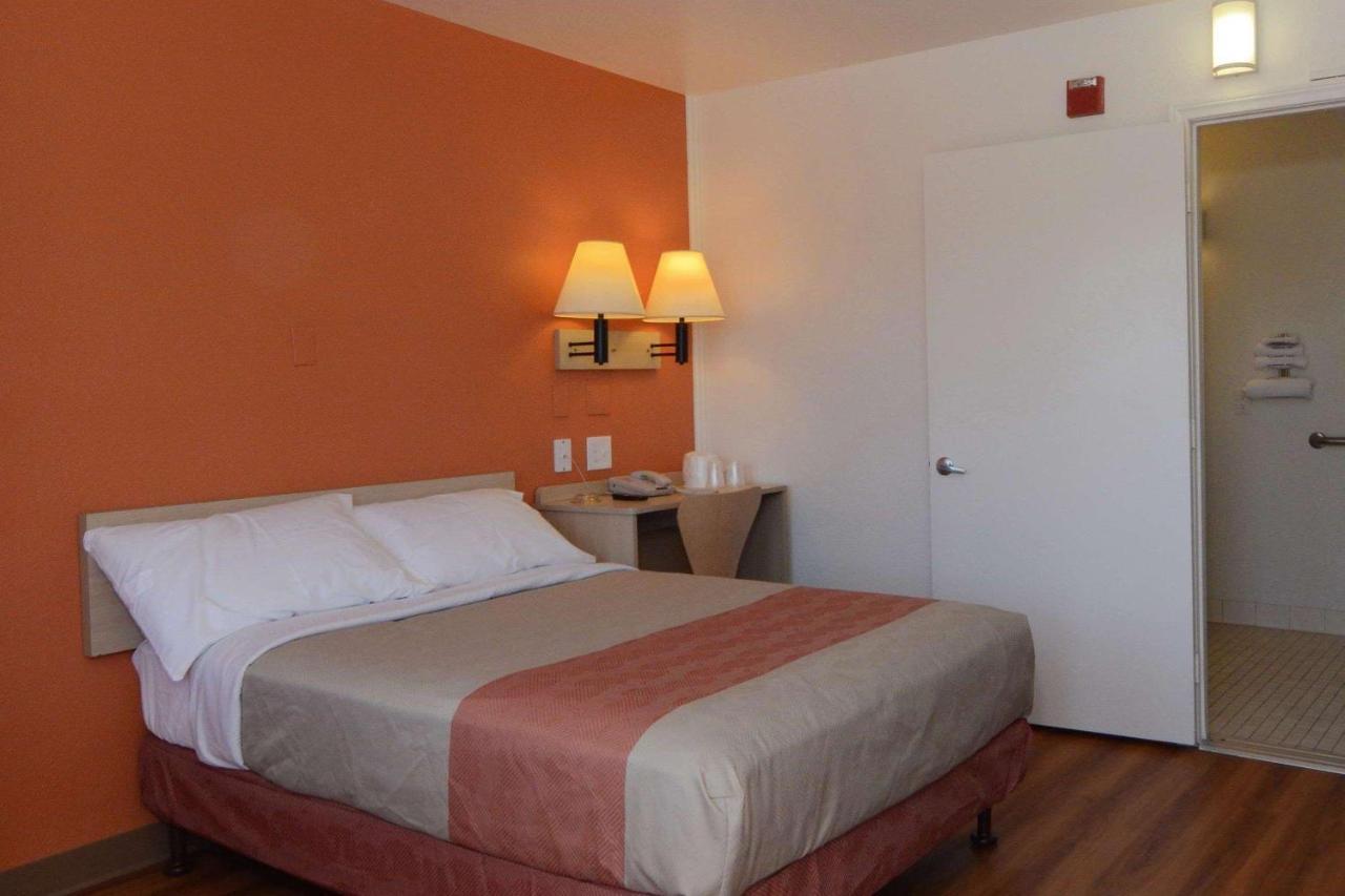 Motel 6-Indio, Ca - Palm Springs Ngoại thất bức ảnh