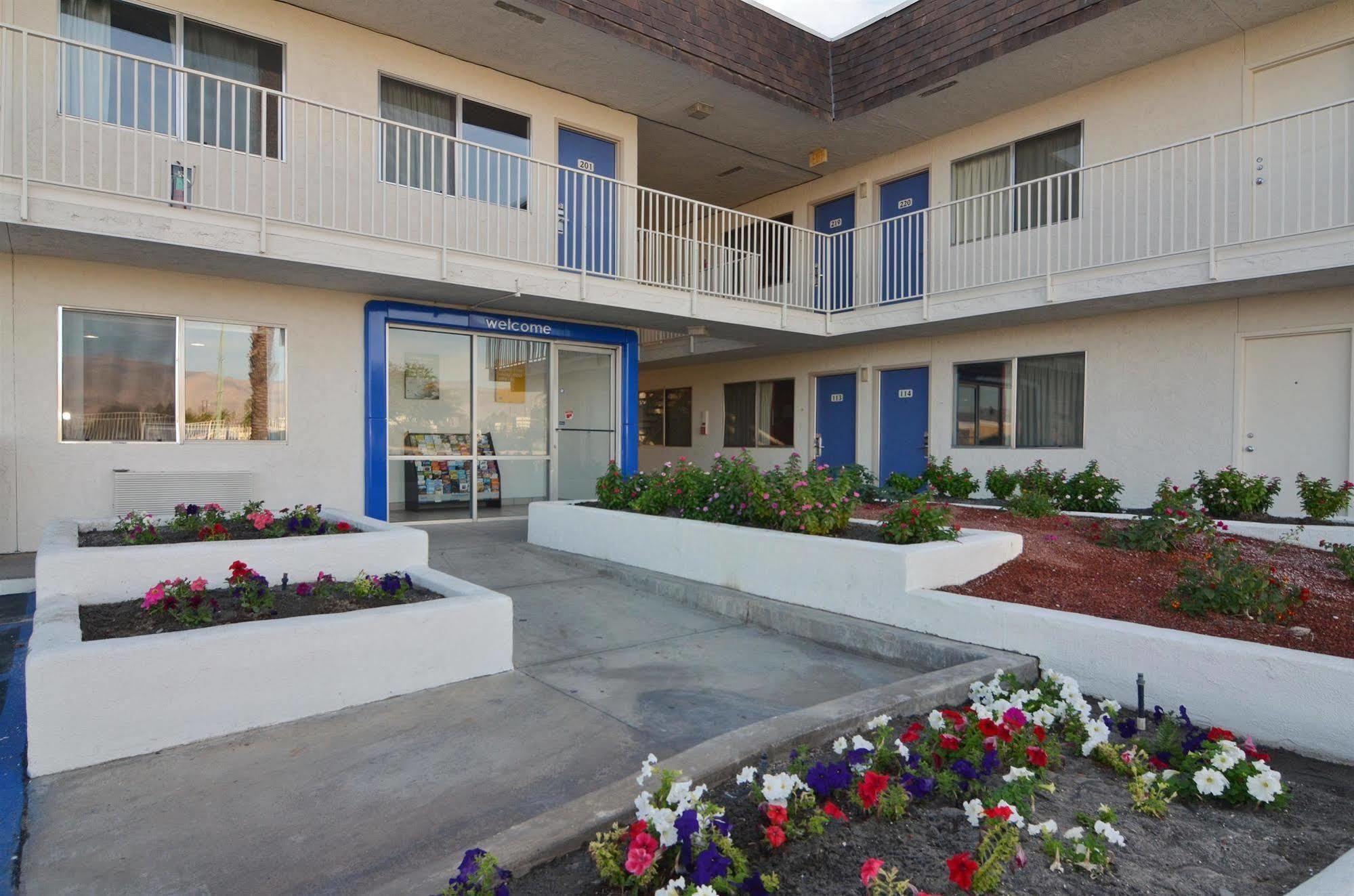 Motel 6-Indio, Ca - Palm Springs Ngoại thất bức ảnh