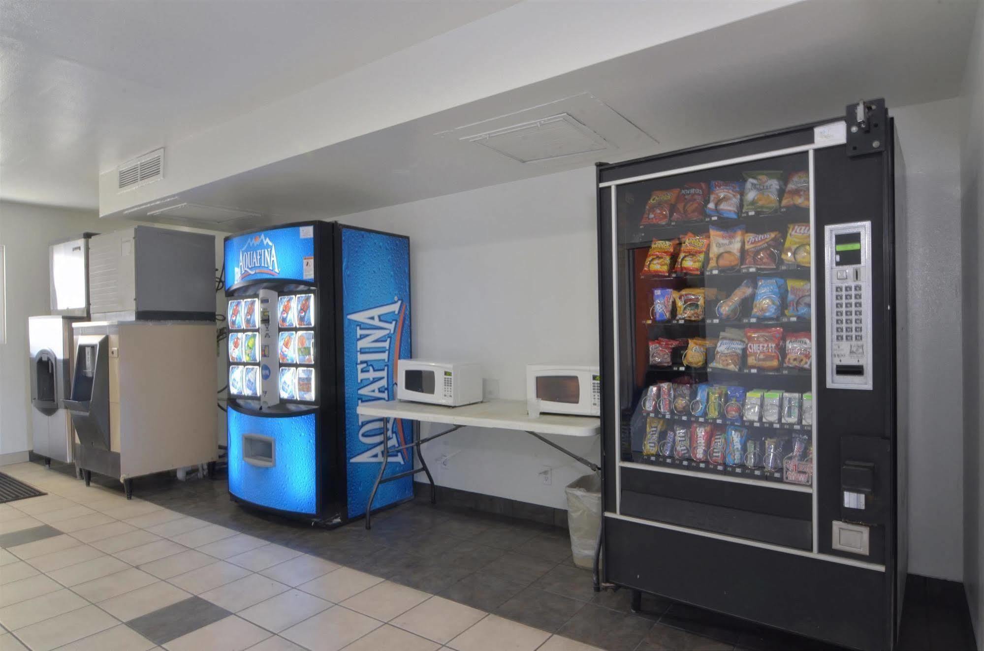 Motel 6-Indio, Ca - Palm Springs Ngoại thất bức ảnh